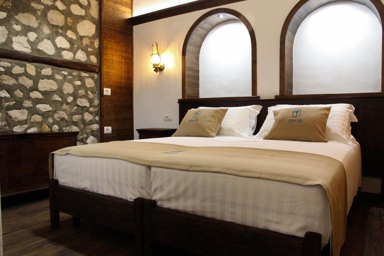 Kruja Albergo Diffuso , Inside Kruja Castle Extérieur photo