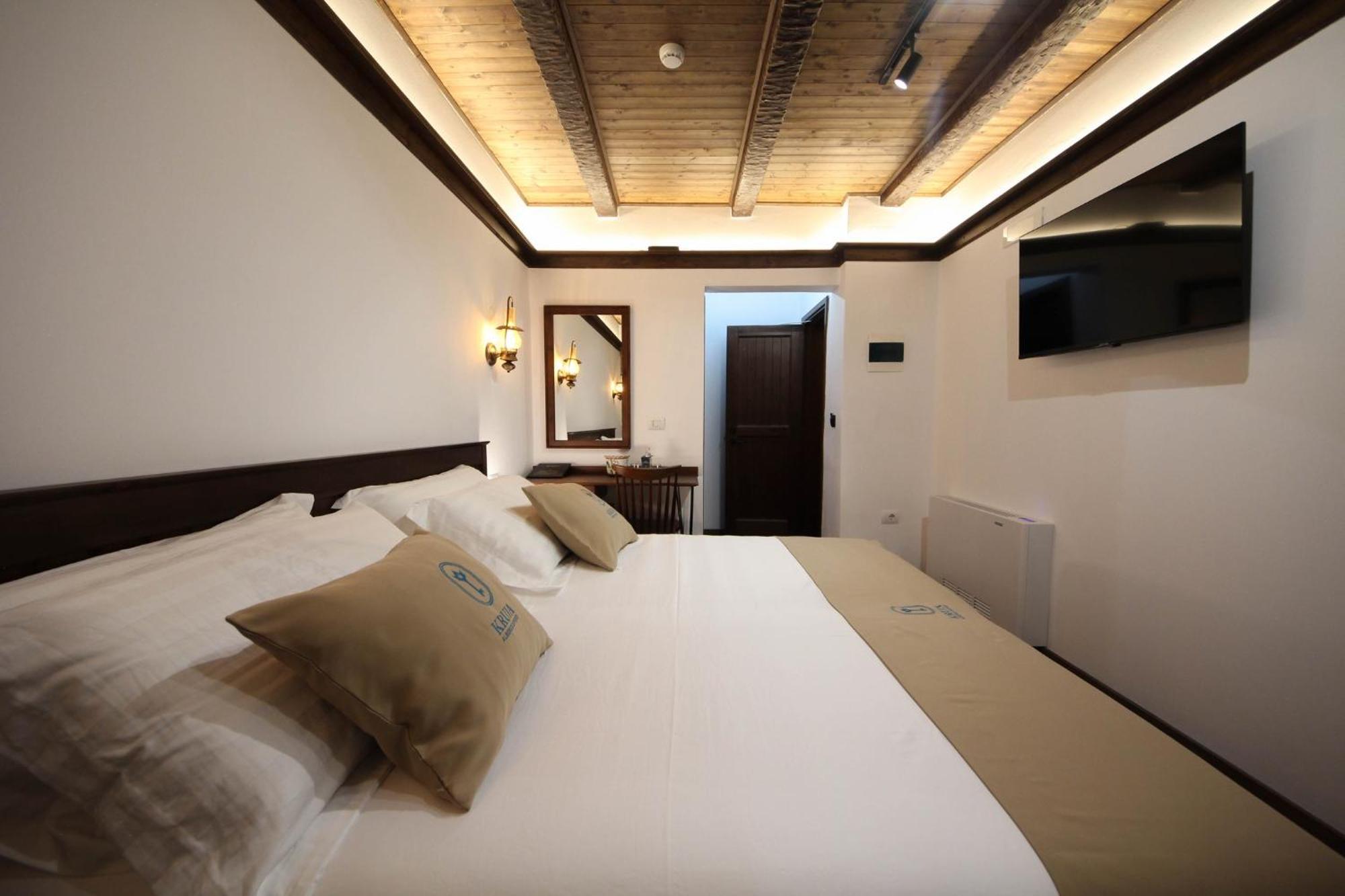 Kruja Albergo Diffuso , Inside Kruja Castle Extérieur photo